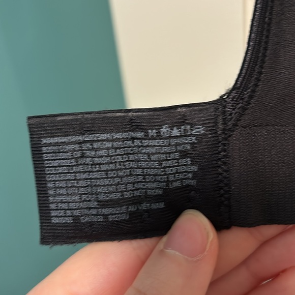 Bali Comfort Black Bra - Picture 8 of 8